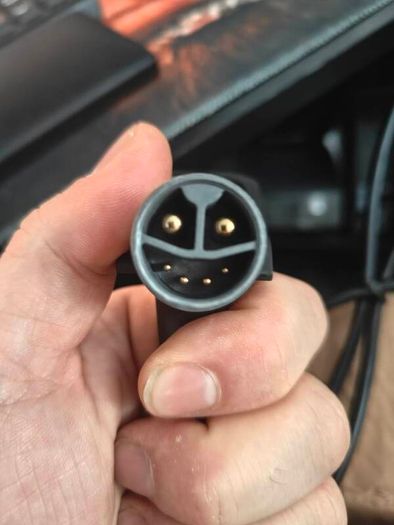 Noblelift PTE20Q2-A charger