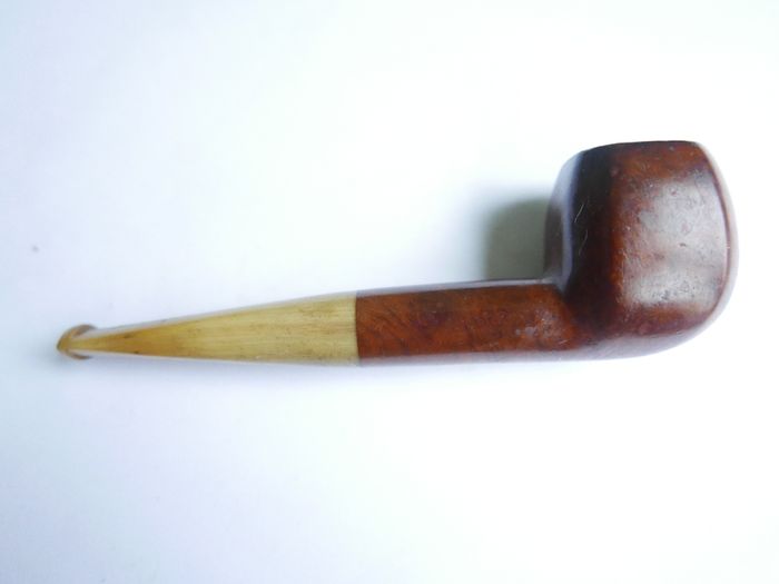Vintage Alpina Horn Stem Pot Estate Pipe
