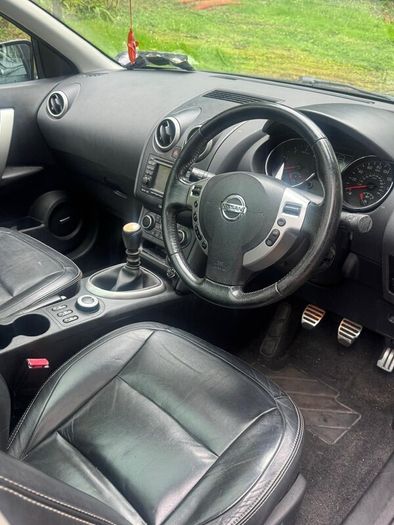 Nissan Qashqai+2 2013 Highest Spec.