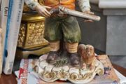 Vintage Italian Hunter Figurine