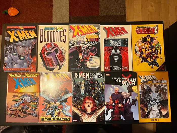 Assorted Marvel trade paperbacks