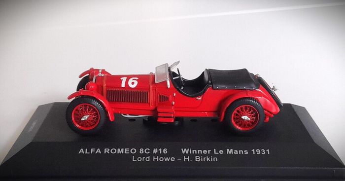 Diecast Model Le Mans Winning Alfa Romeo 8C 2300 Le Mans 1931 1st - IXO 1:43