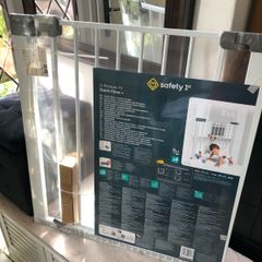 new child stair gate