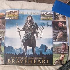 Mel Gibson And Others Signed Braveheart Anniversary Poster