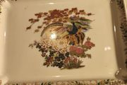 Hand painted japanese satsuma AS HANGING PLATE  ceramic tray stamped. 20x15 cms.