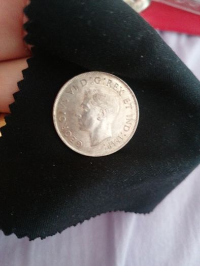UNC 1943 Canada Silver 50 Cents Coin