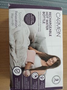 Rechargeable hot water bottle