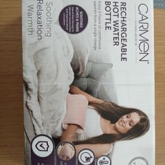 Rechargeable hot water bottle