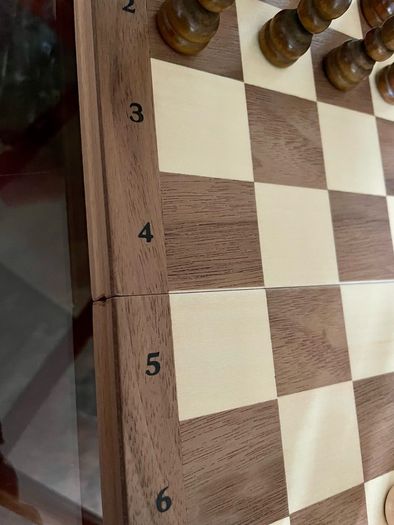 Vintage Style Marquetry Inlaid Folding Wooden Chess Checkers Draughts Pop Board Chess Pieces & Counters