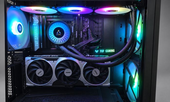 Lancool 216 I5 Ultra Rtx 5070 Gaming Pc