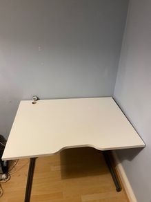Height-Adjustable Desk  Metal Legs  Near Perfect