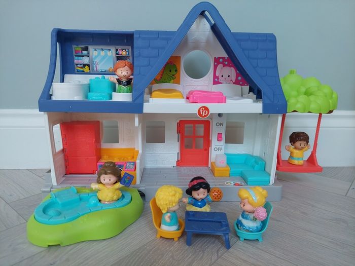 Fisher-Price Little People Disney Princess House