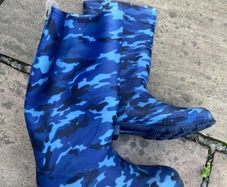 wellie boots