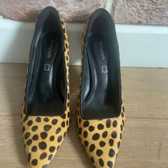 Ladies leopard print shoes size 5.5 Autograph brand