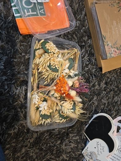Wedding Bits