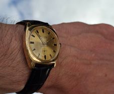 Vintage Watch SWISS Made Working Good Condition
