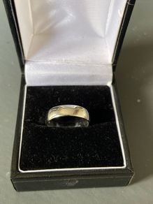 9ct White Gold Wedding as New