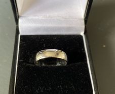 9ct White Gold Wedding as New