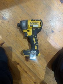 dewalt impact gun