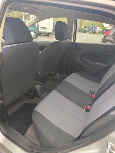 Mazda Mazda2 2009