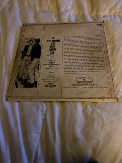 The Everly Brothers sing Great country songs.