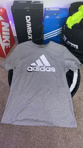 Adidas Essentials Big Logo T-Shirt Medium Grey Design