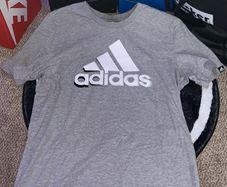 Adidas Essentials Big Logo T-Shirt Medium Grey Design