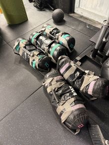 Bolt 10kg and 20kg sandbags