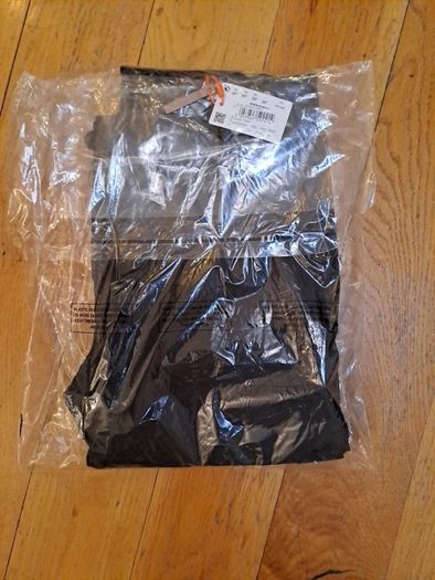 BNWT Superdry Black Slim Cargo Pant 30/30