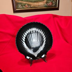Arcoroc France Coquillage Black Amethyst Glass Serving Plate Scallop Sea Shell