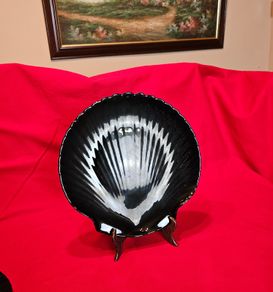 Arcoroc France Coquillage Black Amethyst Glass Serving Plate Scallop Sea Shell
