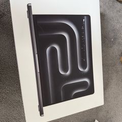 MacBook Pro box (empty!)