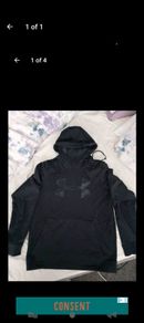 Black under armour hoodie