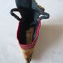 Antique Chinese Lotus Shoe for Bound Foot - Qing Dynasty - Embroidered Silk - 19th Century Image 5