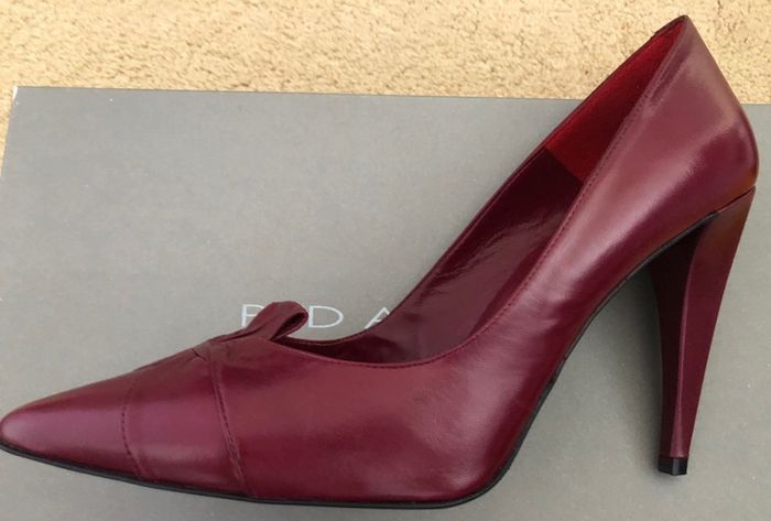Pied A Terre red leather high heels