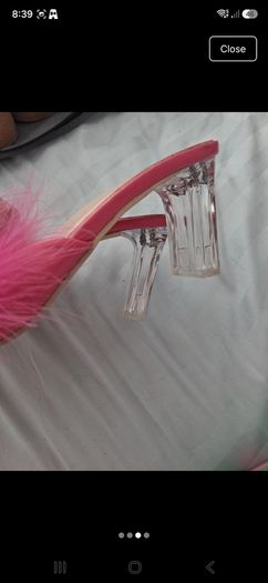 Pink.shoe
