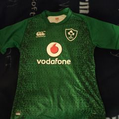 medium Irish rugby jersey