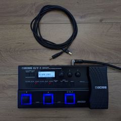 Boss GT-1
