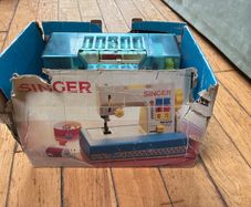 Singer sewing machine for children