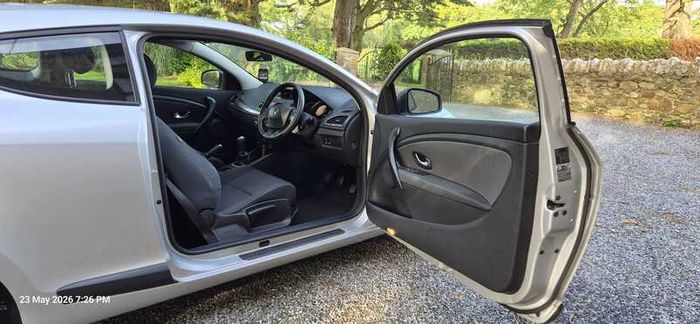 2012 Renault Megane