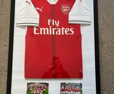 Framed Jersey Arsenal FA Cup Winner 2016/2017 Home Pumw