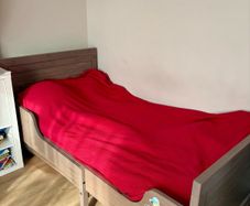 Ikea Sundvik extendable bed