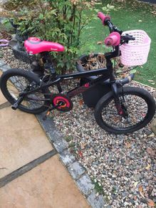 Girls bike