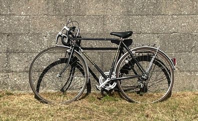 Classic Vintage Phoenix Road Bike