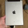 iPad 6th Generation Image 4
