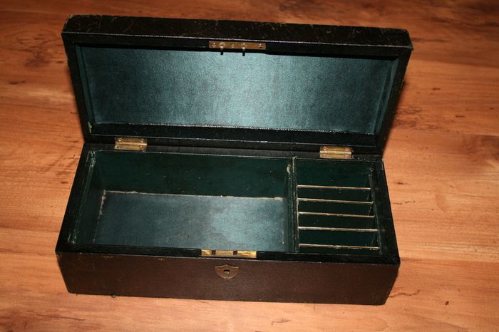 Vintage Box
