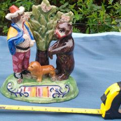 Staffordshire dancing bear figure