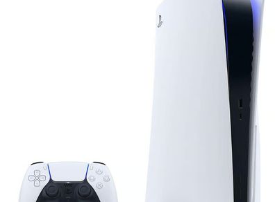Playstation 5 - FW 13.42 - 2 controllers - Like new