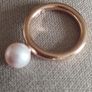Silver 925 ring, gold plated with pearl. Image 2