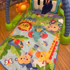 Fisher Price baby mat with piano